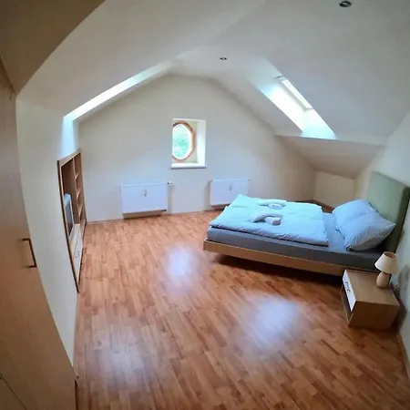 Huge Two Floor Apartment On The Park Colonnade With Free Parking For One Car, 160 Sqm Karlovy Vary Exterior photo